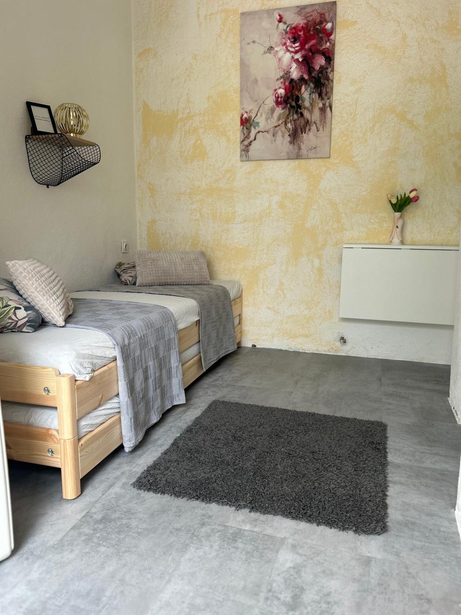 فندق Soba Za Odmor P&E Kaštel Štafilić المظهر الخارجي الصورة